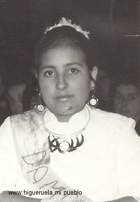 1971 Dama de Honor Rosario